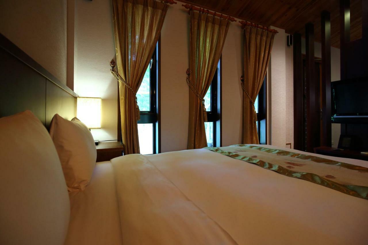 Grace Garden Villa Fengshan  Bagian luar foto